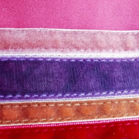 Nice Bath & Body Works Burgundy Tote Satin Velvet Stripes Roomy Purse/Handbag - Picture 9 of 14